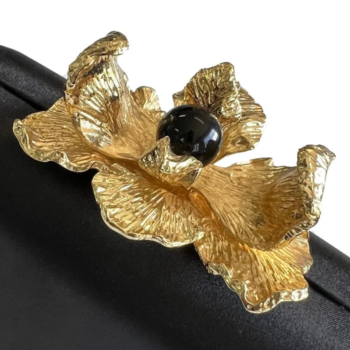 Adele Orchid Lock Clutch (Black)
