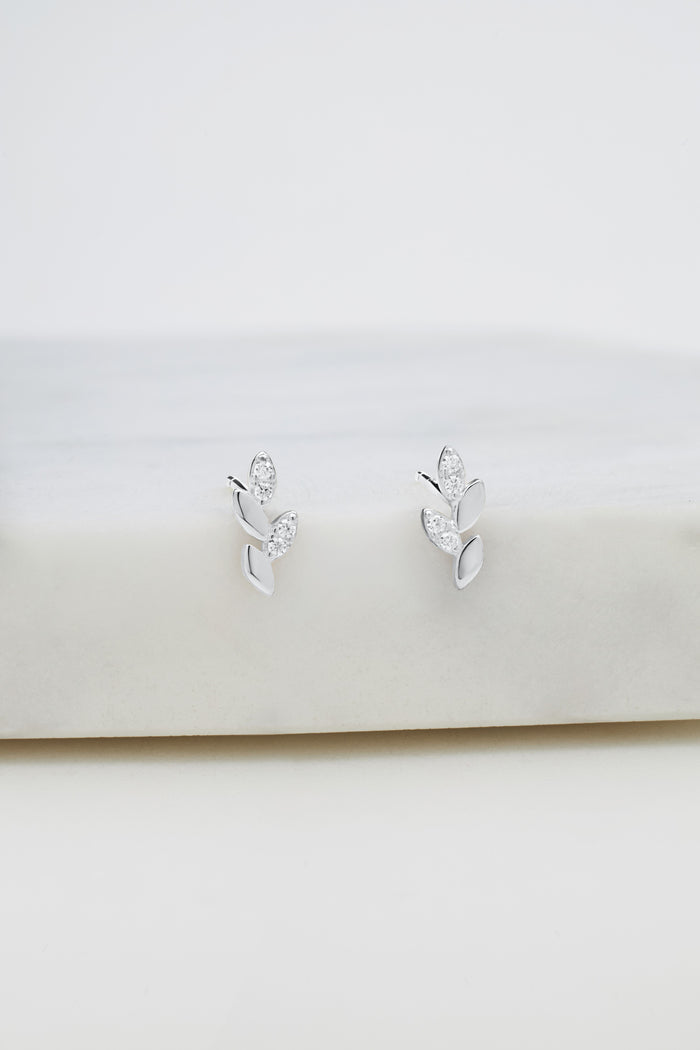 Crystal Leaf Stud Earring (Silver)