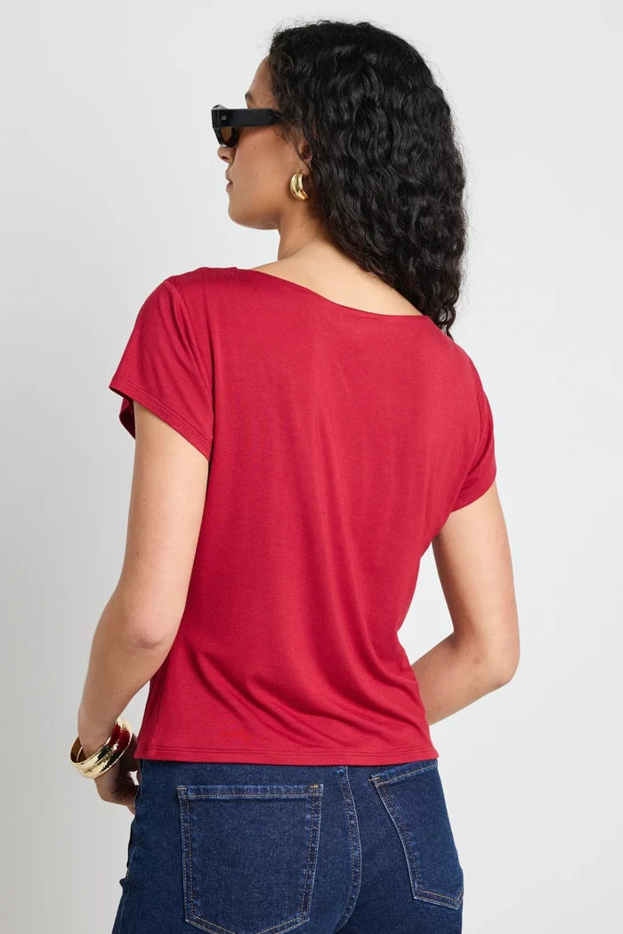 Impartial Boat Neck Top (Plum)