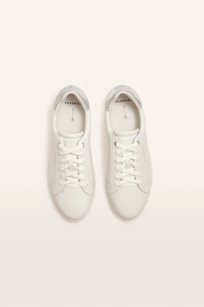 Jackie V (White/Silver)