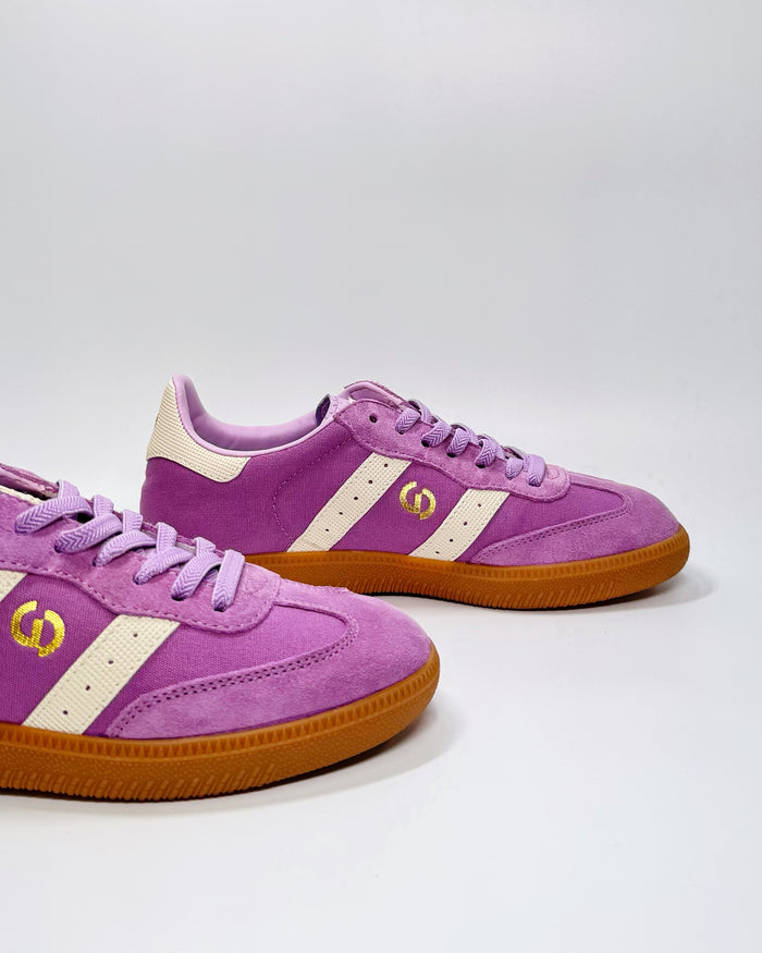 women’s canvas sneaker in lavender with ivory stripe