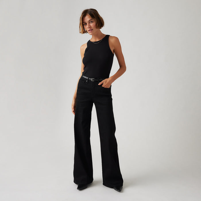 Levi’s 318 Shaping Wide Leg Jeans in Soft Black