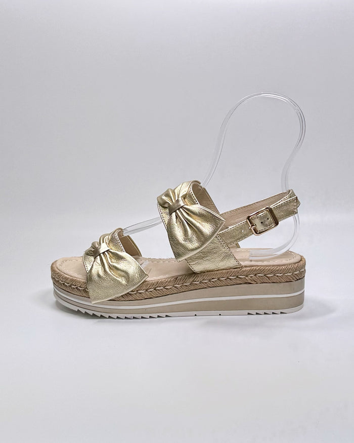Adair (Pale Gold)