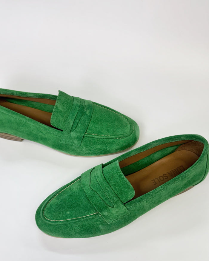 Luna Sole Alicia Women's Flat Loafer Green Suede | Women's Shoes | Gretel Lane