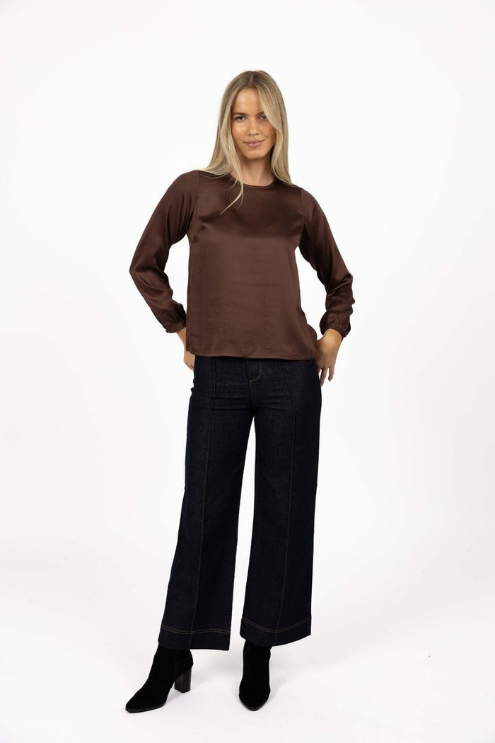 Humidity Women's Alina Tencel Blouse in Cocoa | Gretel Lane