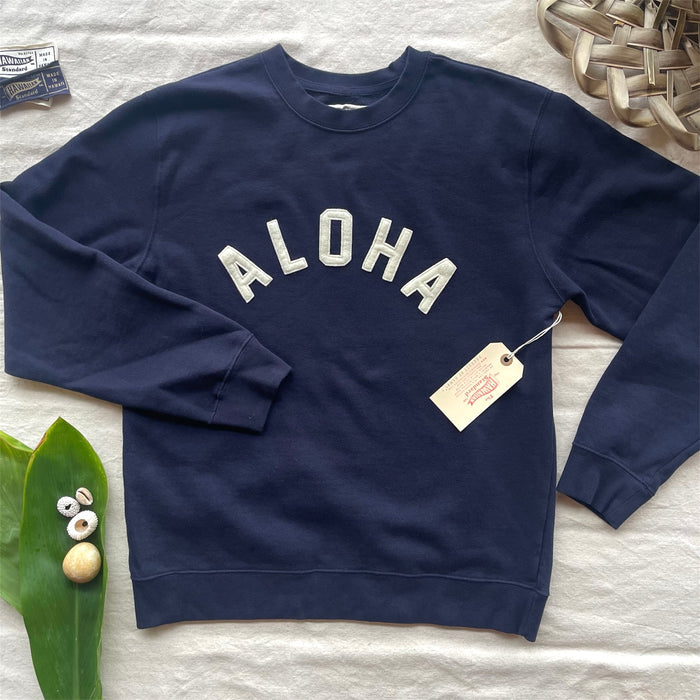 ALOHA- ivory on navy