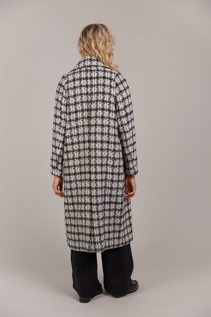 Aman Coat (Black)