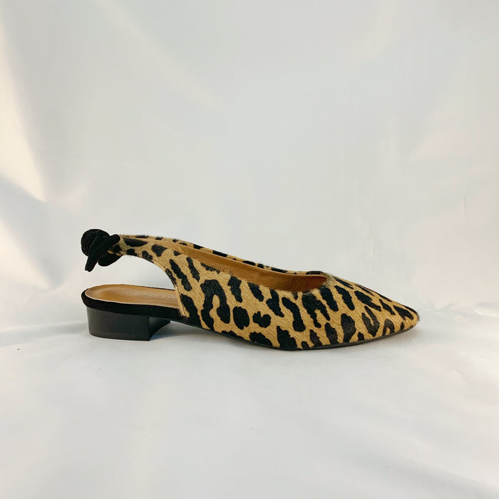 Chrissie Amara Leopard flats
