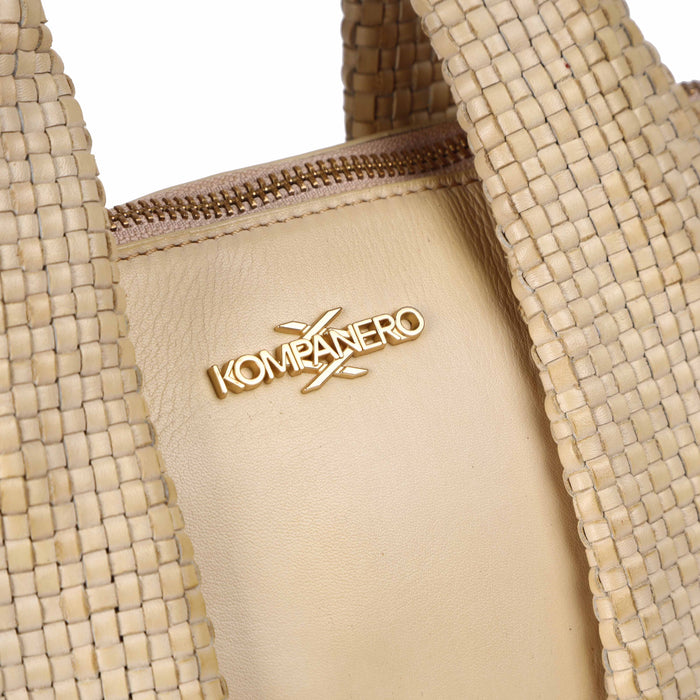 Amber - Medium Handbag