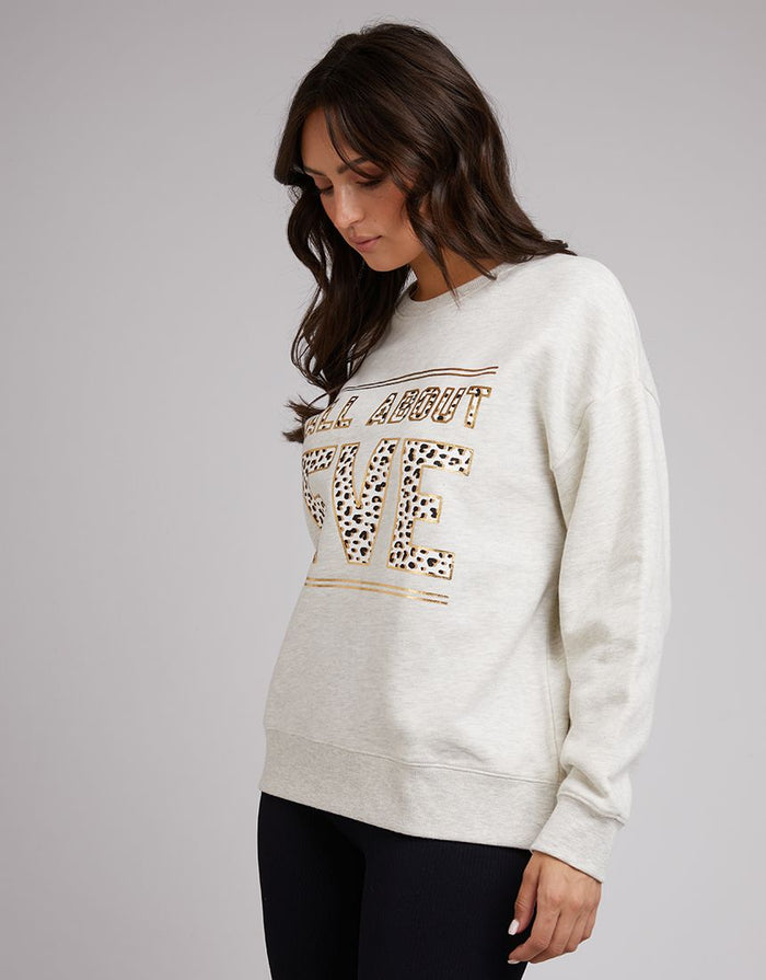 women's sweatshirt in a soft oatmeal marle