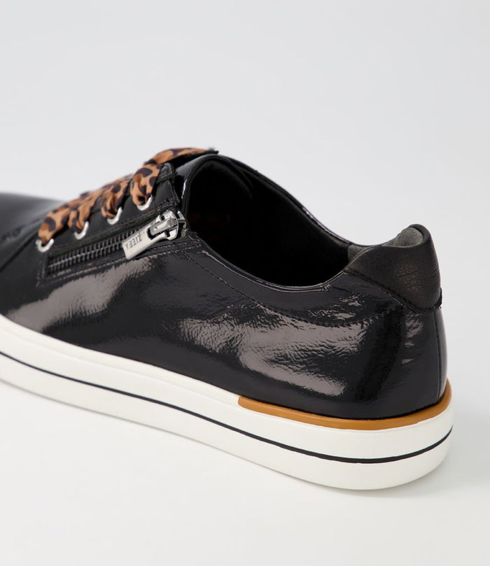 Audry (Black/Black Patent)