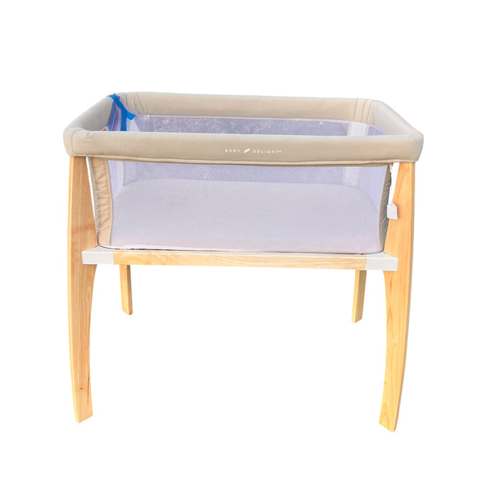 Baby Delight | Heirloom Willow Wood Infant Bassinet