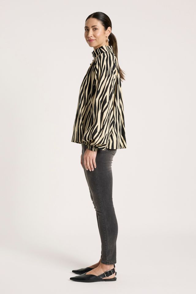 Eb & Ive Women's Zebra Print Cotton Blend Bajau Shirt | Gretel Lane