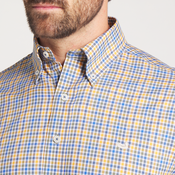 Blue  & Field Khaki | ON MODEL DETAIL