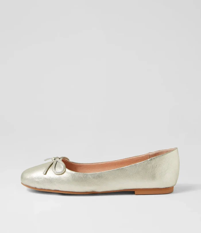 Ballerina (Pale Gold)