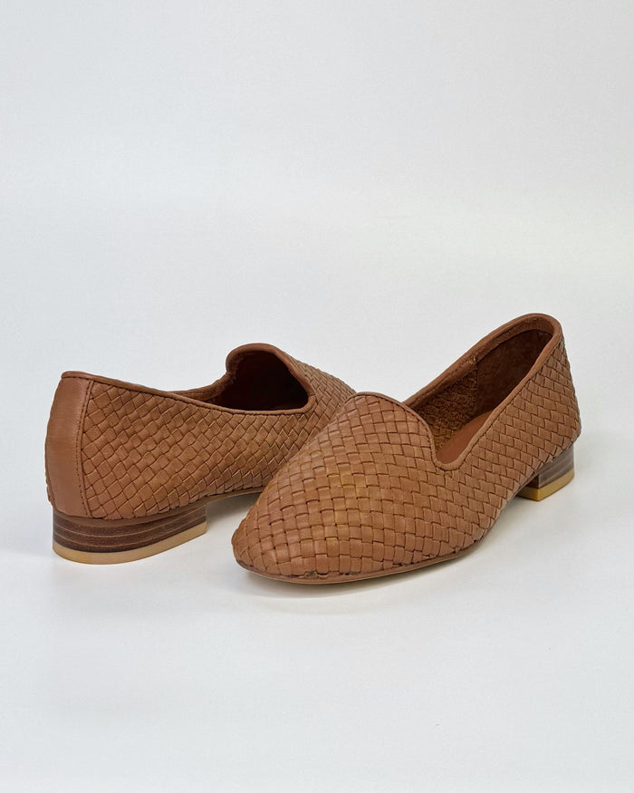 Luna Sole Basel Women's Flat Loafer Coconut Woven Leather | Women's Shoes | Gretel Lane
