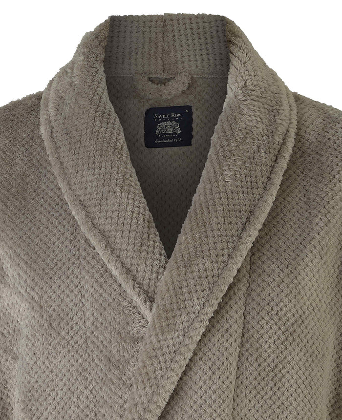 Men's Beige Snuggle Fleece Dressing Gown collar detail