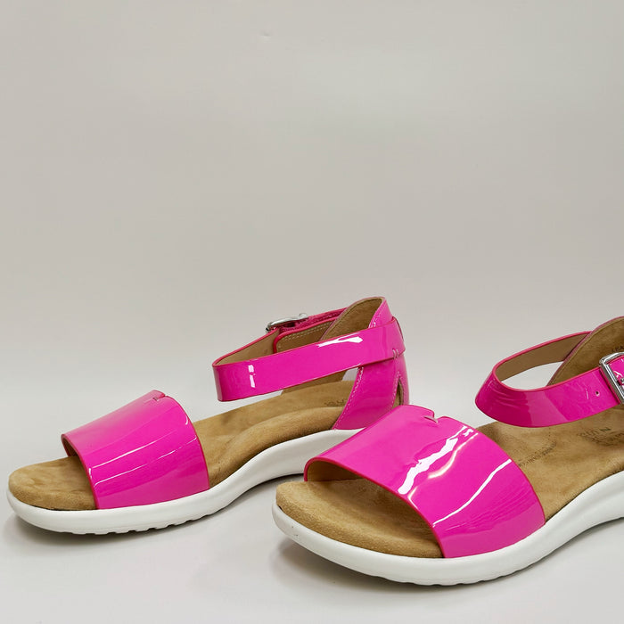 Beverly (Hot Pink Patent-White)