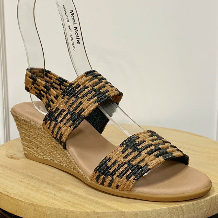 Bloomy (Tan/Black)