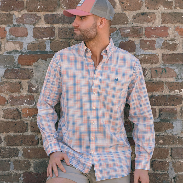 Peach  & Blue | Lifestyle