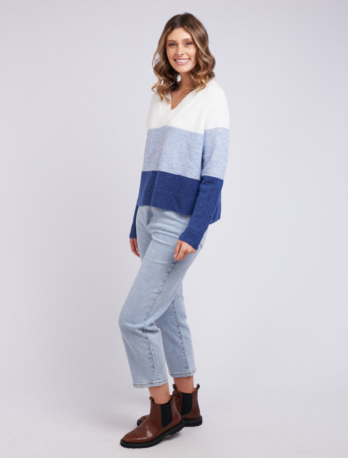 Soft wool blend jumper with a blue colour block