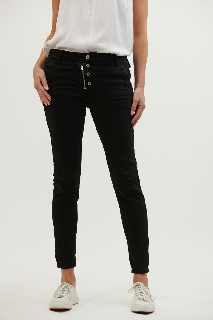 Italian Star Slim-fit women’s black denim jeans
