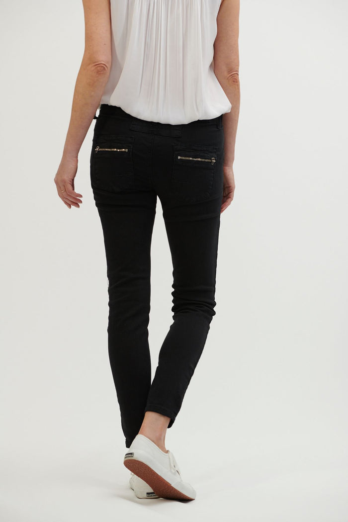 Slim-fit women’s black jean | Italian Star