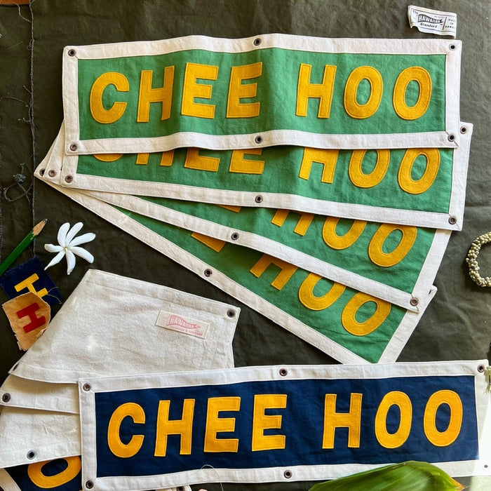 CHEE HOO Banner in Green