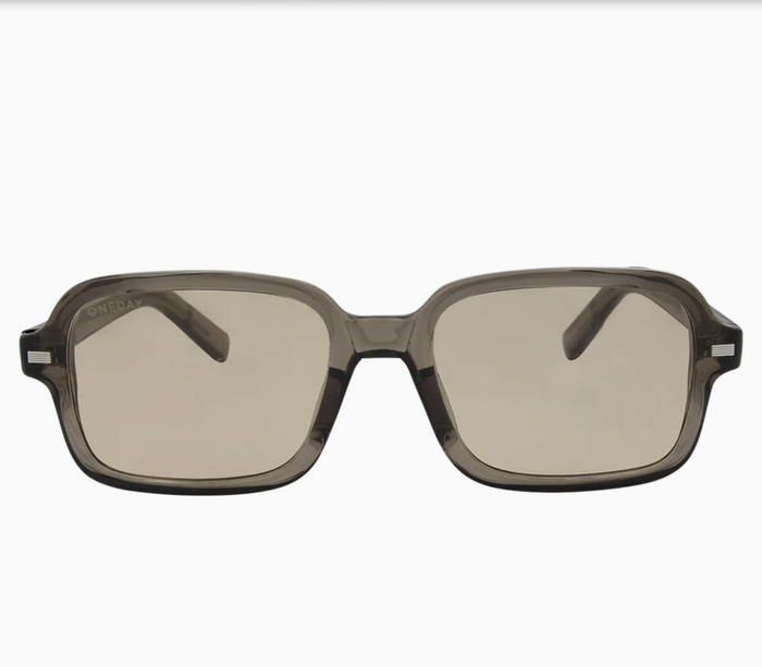 Chloe (Olive Brown)