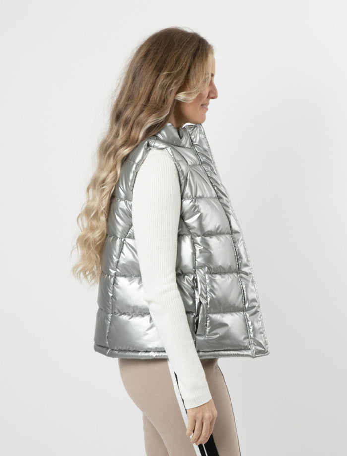 Stella + Gemma Colton Sleeveless Puffer Vest - Silver