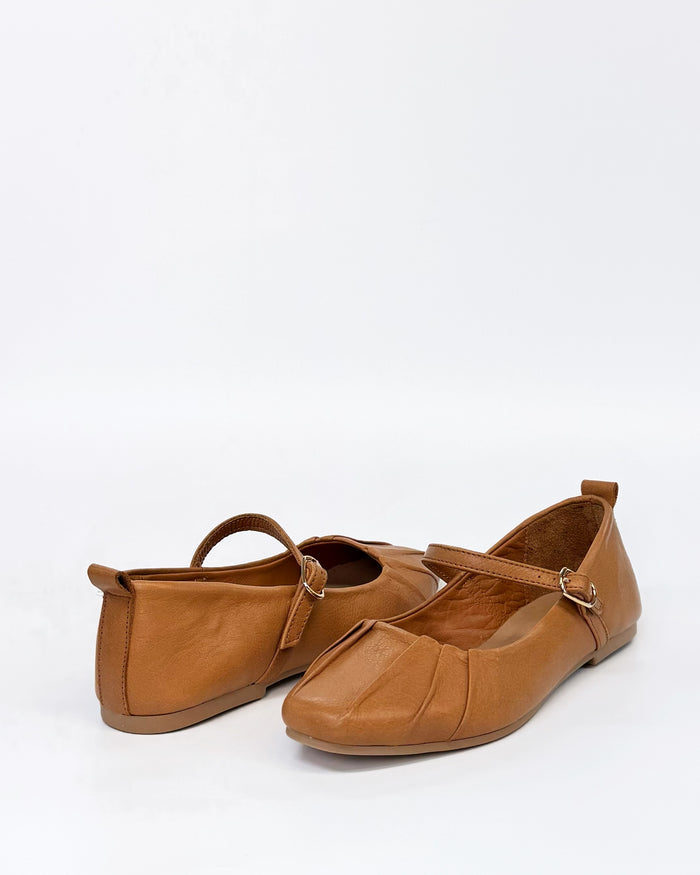 Luna Sole Dare Mary-jane ballet flat in tan leather | Gretel Lane