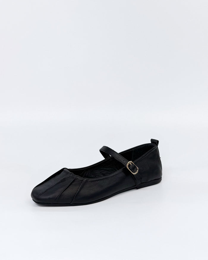 Luna Sole Black Leather Women's Dare Mary-jane Ballet Flat | Gretel Lane