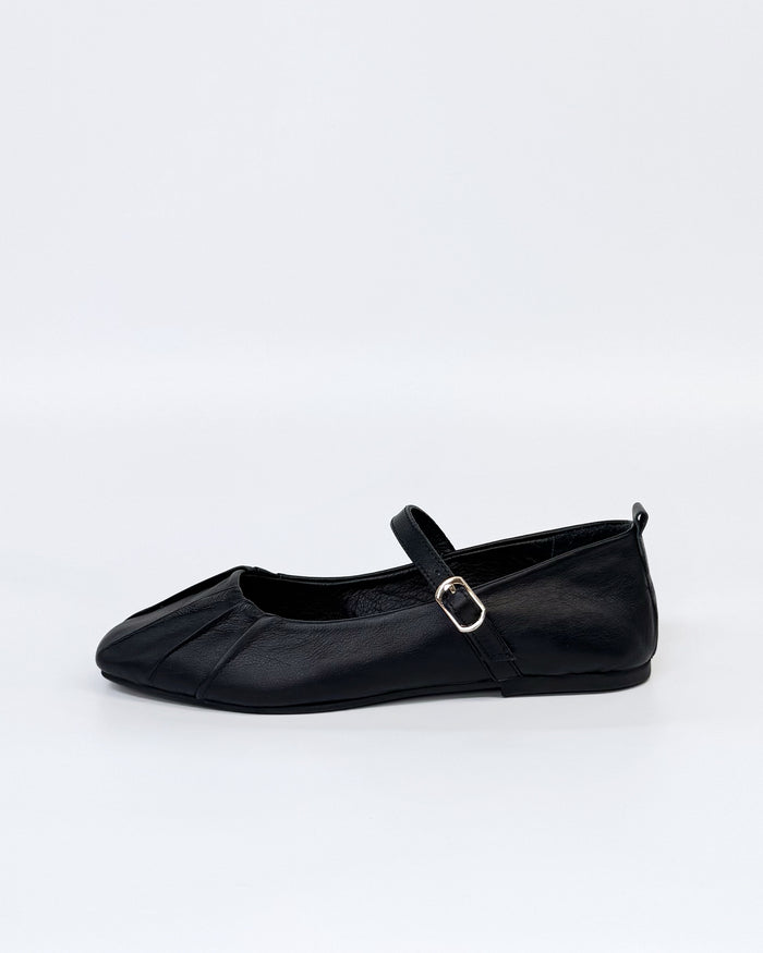 Luna Sole Black Leather Women's Dare Mary-jane Ballet Flat | Gretel Lane