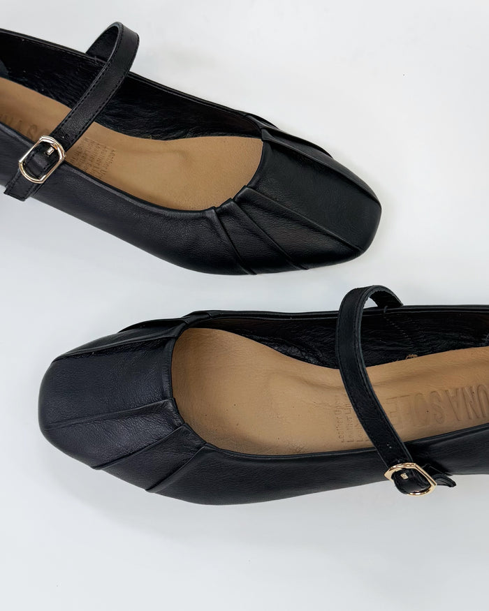 Luna Sole Black Leather Women's Dare Mary-jane Ballet Flat | Gretel Lane