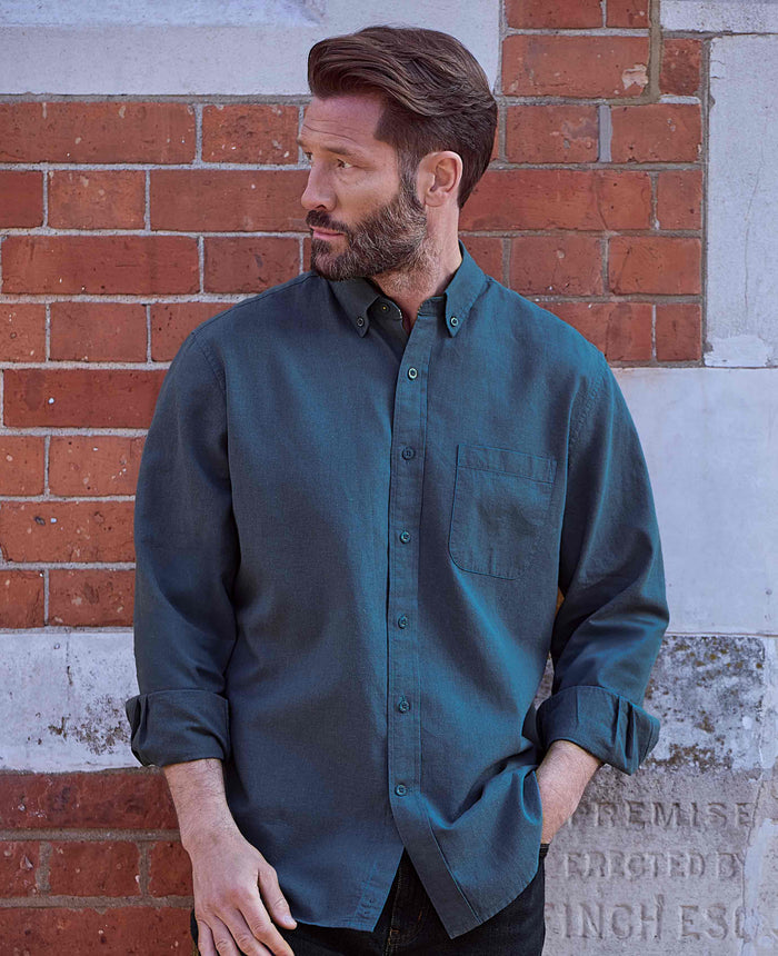 Men's Dark Blue Linen Cotton Classic Fit Button-Down Casual Shirt model shot