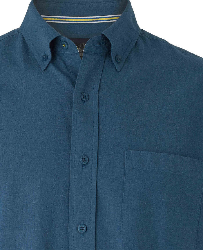 Men's Dark Blue Linen Cotton Classic Fit Short Sleeve Casual Shirt collar detail