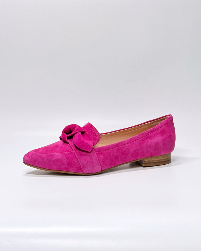 Deez (Raspberry Suede)