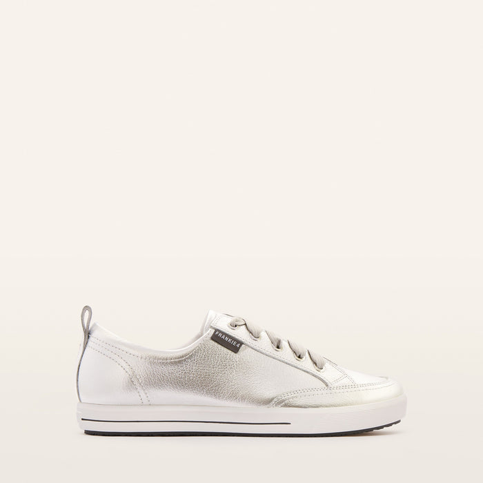 Ellie V (Silver Tumbled)