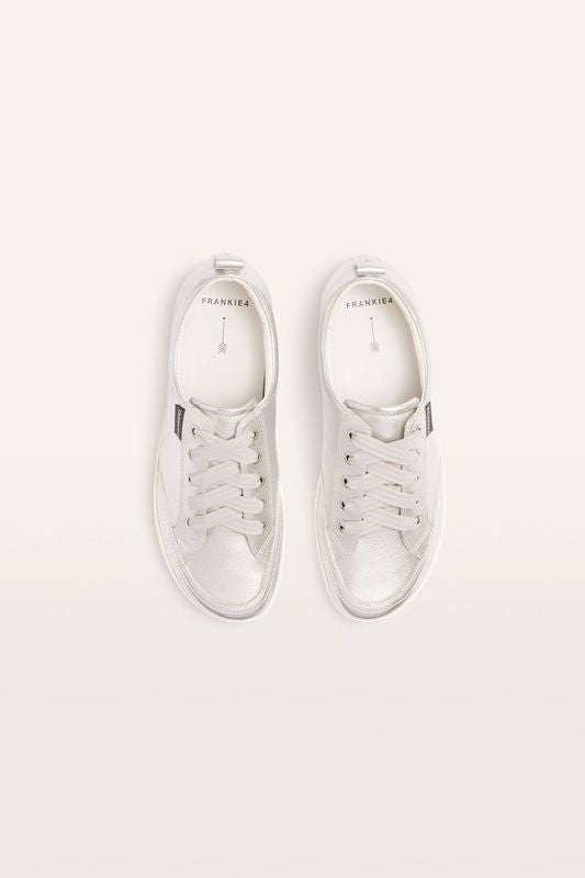 Ellie V (Silver Tumbled)