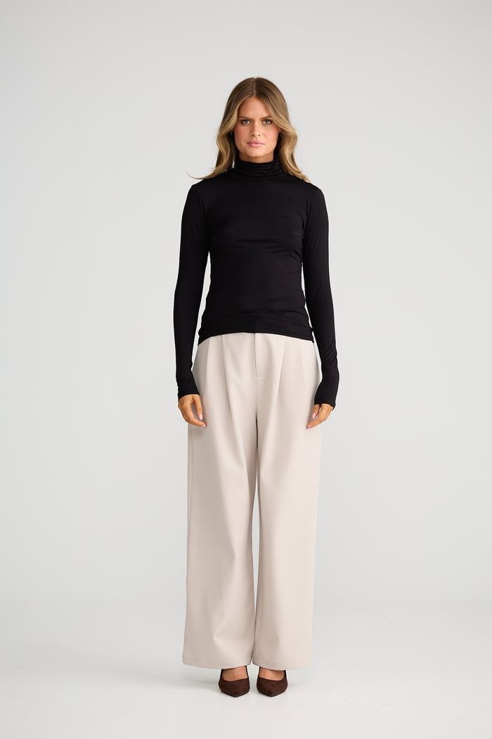 Brave + True Essential Long Sleeve Polo Top in Black | Women's Clothing | Gretel Lane