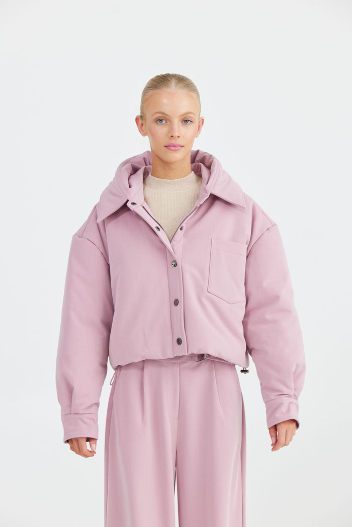 Evie Cropped Puffer Jacket in Pink oversized fit