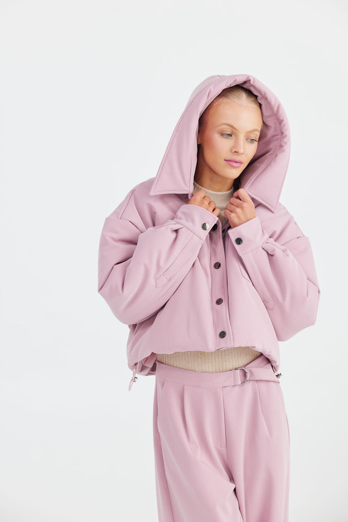 Daisy Says cropped puffer jacket in Pink oversized fit