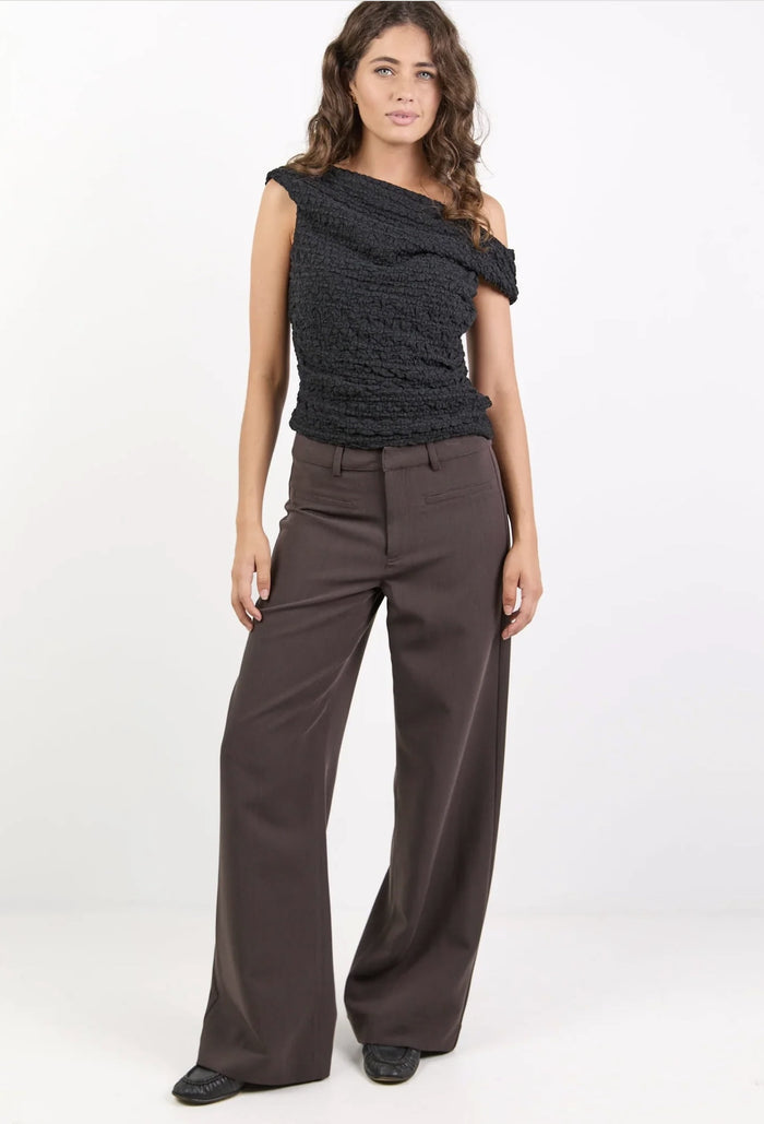 Stories Be Told Fierce Low Rise Stretch Wide Leg Pants Chocolate | Women's Pants | Gretel Lane