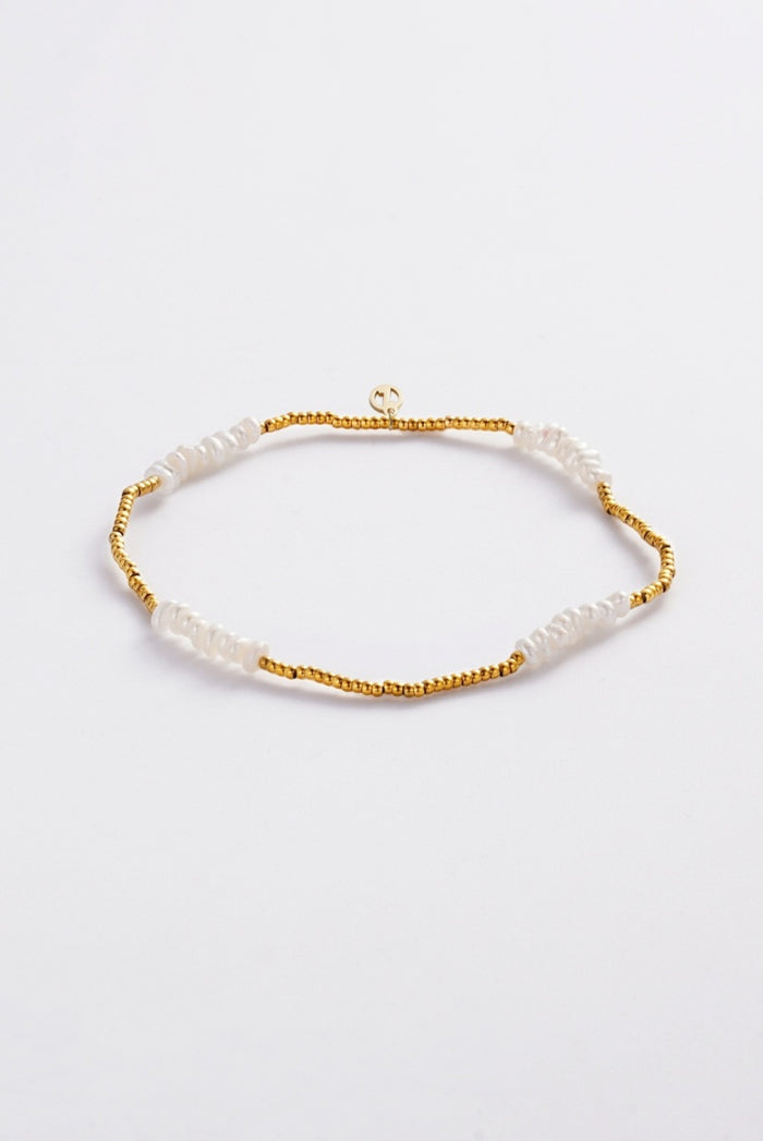 Zafino Women's Fine Pearl & Gold Bead Bracelet | Gretel Lane