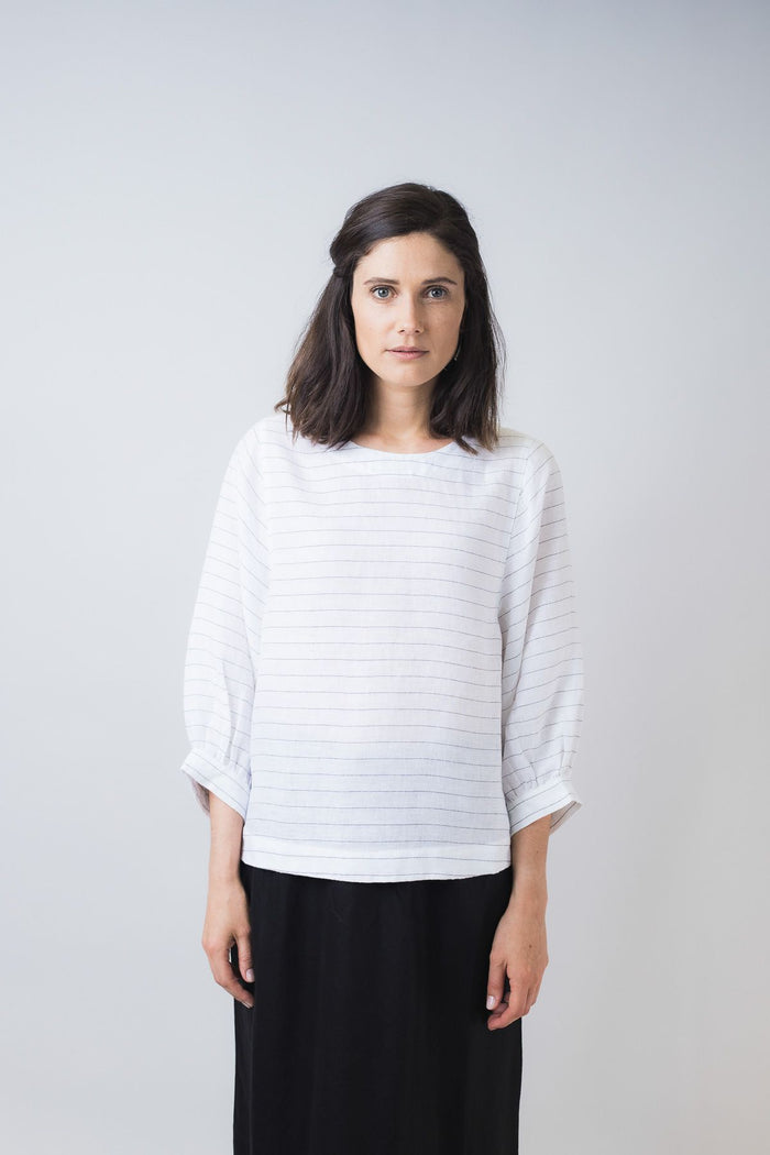GA291 White Pinstripe Top | Naturals by O&J
