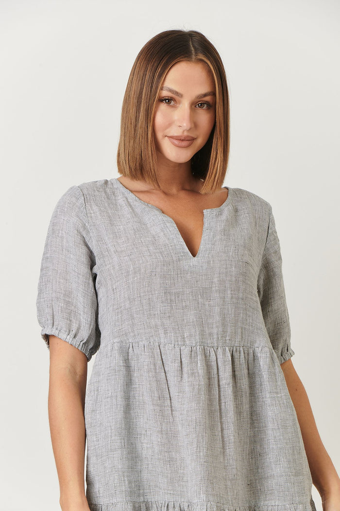 women’s mini dress in a soft grey houndstooth print