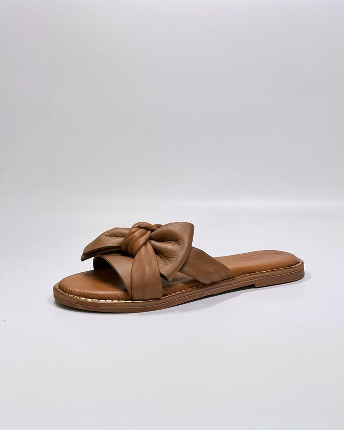 Glad (Tan)