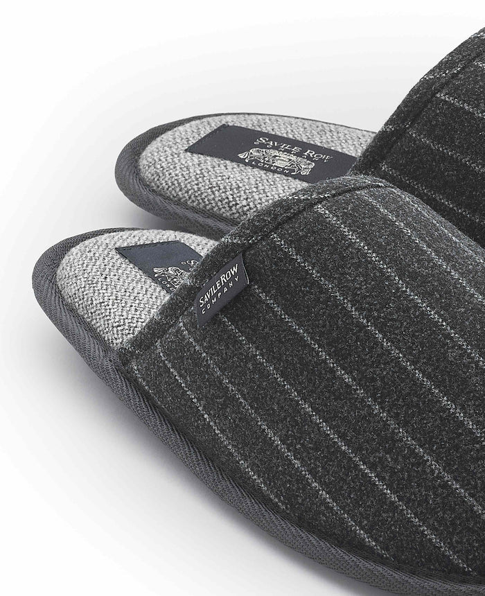 Men's Grey Pinstripe Mule Slippers footbed detail