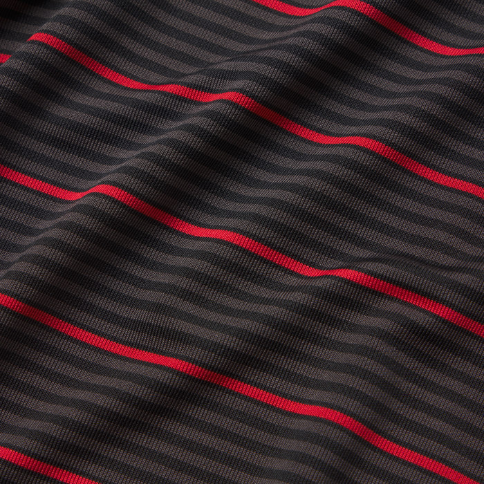 Black & Red Gridiron | Detail