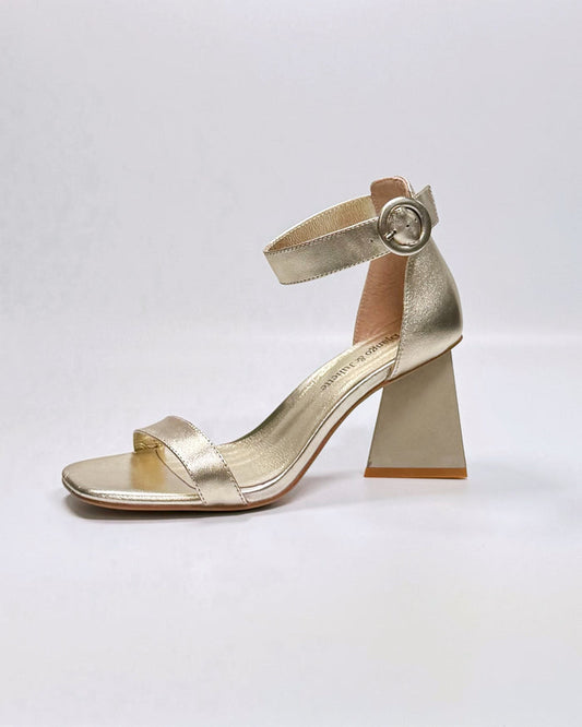 Haidar (Pale Gold)